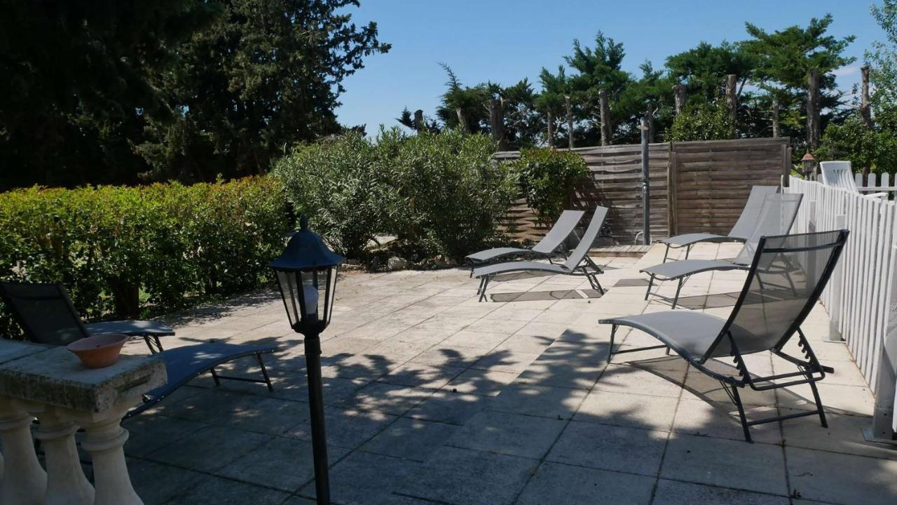 Ferienwohnung Mas Maurane - Le Bougainvillier Aux Portes D'Arles Tarascon Exterior foto